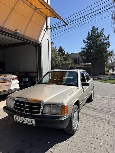 кузов 99: Mercedes-Benz 190: 1986 г., Механика, Седан — 2