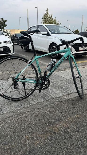 i̇kitəkərli velosipedlər: İşlənmiş Şəhər velosipedi 28", sürətlərin sayı: 32, Pulsuz çatdırılma