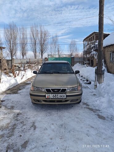 Daewoo: Daewoo Nexia: 2005 г., 1.6 л, Механика, Бензин, Седан