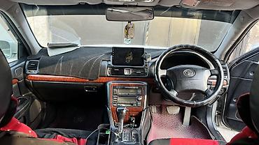 progres: Toyota Progres: 2000 г., Седан — 7
