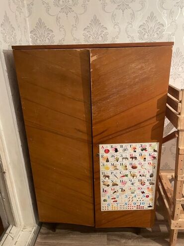 купейные шкафы: Кийим салуучу шкаф, Түз, Жыгач