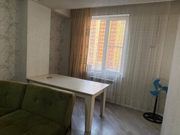 Uzunmüddətli kirayə mənzillər: Abşeron rayonu, Saray qəsəbəsində yerləşən MTK binasında 2 otaqlı, 62 — 12