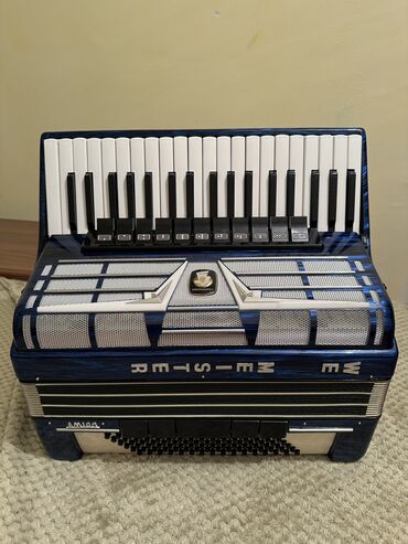 Аккордеоны: Продаю Привозной Германский Аккордеон Роялстандарт метеор — 7