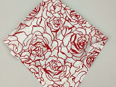 Obrus 70 x 70, kolor - Kolorowy, stan - Bardzo dobry