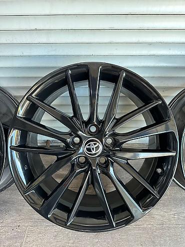 диски camry 50: Литые Диски R 19 Toyota, Комплект, отверстий - 5, Б/у — 8