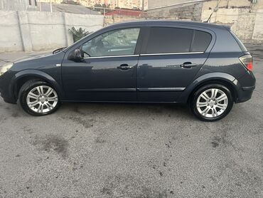 Opel: Opel Astra H – 5 qapılı hetçbek Xüsusiyyətlər: - Kuzov — 5