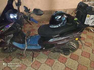 kawasaki ninja: Макси-скутер 150 куб. см, Бензин, Б/у — 5