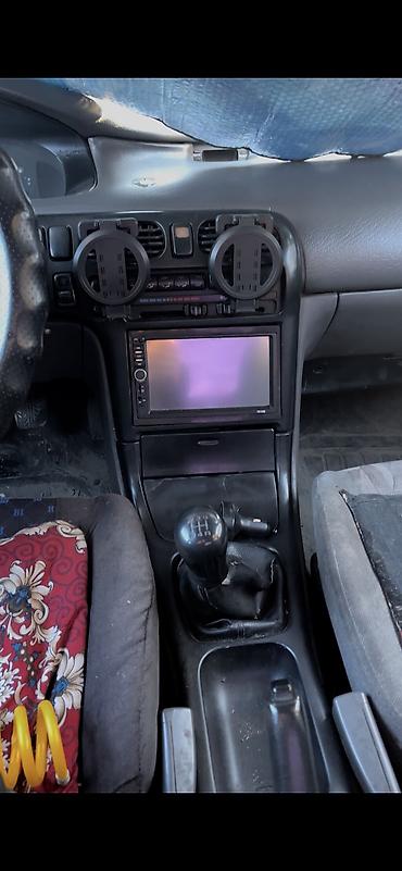 Mazda: Mazda Cronos: 1993 г., 2 л, Механика, Бензин, Седан — 6