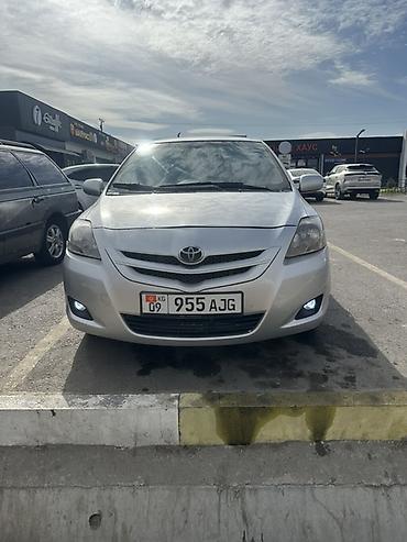 lexus rx машина: Toyota Yaris: 2009 г., 1.3 л, Автомат, Бензин, Седан — 2