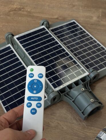led isiqlar tavan ucun: Günəş enerjisi ilə işləyən, pult vasitəsilə idarə olunan 200 watt işıq