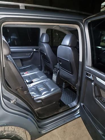 Volkswagen: Volkswagen Touran: 2008 г., 2 л, Робот, Дизель, Минивэн — 18