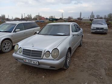 Mercedes-Benz: Mercedes-Benz E-Class: 1996 г., 2 л, Механика, Бензин, Седан