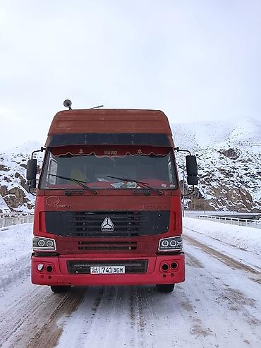 Бортовой Хово Кузов баардыгы ачылат,матор 375,каробка 12 ступка — 1