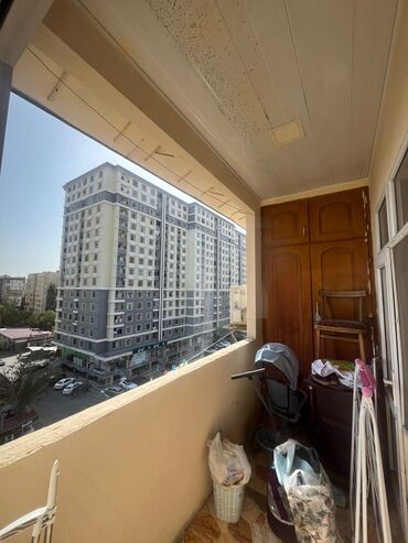 sumqayitda kiraye evler 8 mkr: 2 otaqlı, 70 kv. m