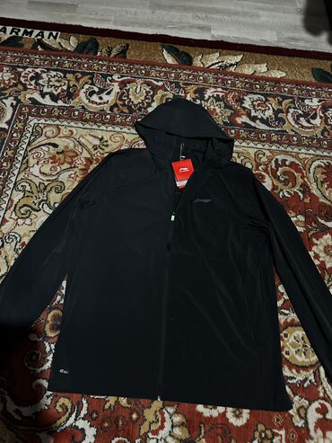 Спортивные костюмы: Мужской спортивный костюм, 2XL (EU 44), Li-Ning, Новый