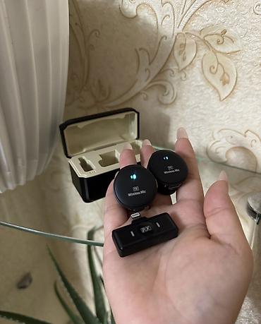 iphone наушник: Беспроводной микрофон-петличка для iPhone (1+2) Продаю новый — 2