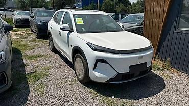 Geely: Geely Galaxy Starship 7: 2026 г., 1.5 л, Автомат, Гибрид, Внедорожник — 4