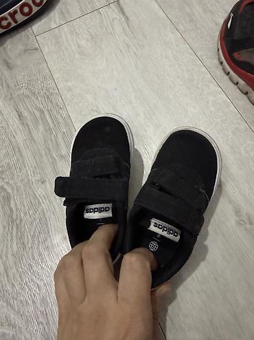 Детская обувь: Детская обувь для мальчиков, размеры 21–22. Оригинал. Комплект: - — 7