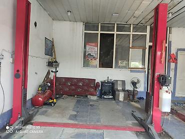 Padyomnik satılır. Yanında hər bir avadanlığı var. Şəkildə görsənən