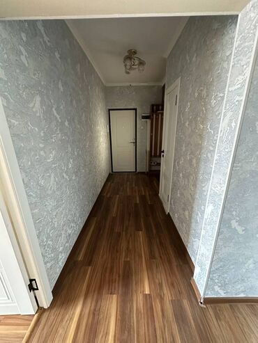 Продажа квартир: 2 комнаты, 67 м², 106 серия улучшенная, 1 этаж, Косметический ремонт