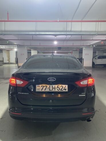 Ford: Ford Fusion: 1.5 l | 2013 il 208000 km Sedan