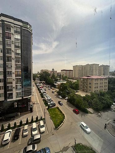 67: Аренда офисов, 179 м², В торговом центре, С видом на горы, 1 линия, С оборудованием — 8