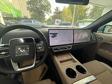 byd leopard 5: Lixiang L7: 2026 г., 1.5 л, Автомат, Гибрид, Кроссовер — 8