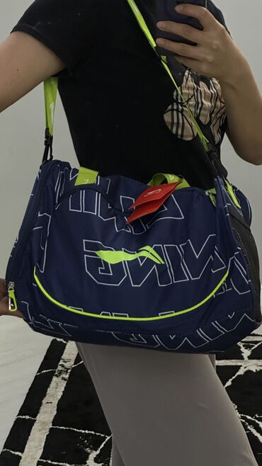 спортивные сумки: Спортивная сумка Li Ning (оригинал