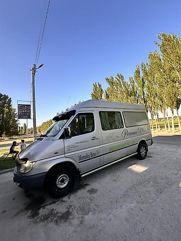 Унаа сатуу: Mercedes-Benz Спринтер: 2004 г., 2.2 л, Кол менен иштөөчү, Дизель, Van — 1