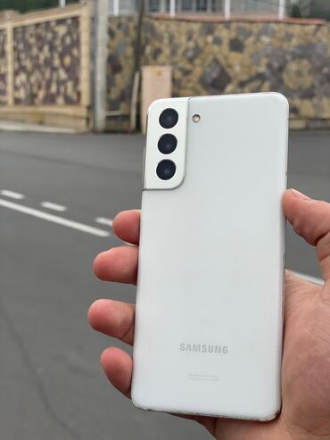 intel core i7 qiymeti: Samsung Galaxy S21, 128 ГБ, цвет - Белый, Отпечаток пальца