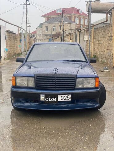 sprinter satisi: Mercedes-Benz 190 (W201): 2.9 l | 1989 il Sedan