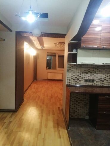 Uzunmüddətli kirayə mənzillər: Razində Ülvi şadlıq sarayının yanı 20 mərtəbəli binanın 6-cı mərtəbəsi -da lalafo.az — 7 Uzunmüddətli kirayə mənzillər: Razində Ülvi şadlıq sarayının yanı 20 mərtəbəli binanın 6-cı mərtəbəsi — 7