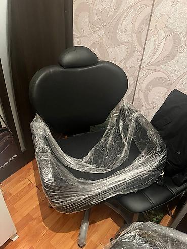Salon, tibbi mebel dəsti: Gözəllik salonu üçün mebel və avadanlıq dəsti. Hamısı birlikdə 800 — 3