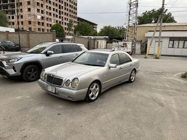 Транспорт: Mercedes-Benz E-Class: 3.2 л | 1998 г. | Седан