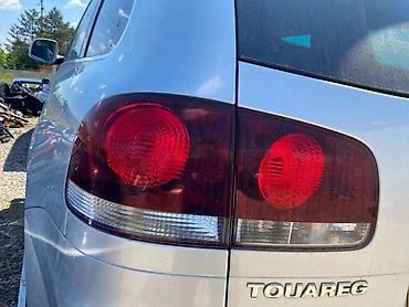 dobar dan italijanski: STOP LAMPA ZA VOLKSWAGEN TOUAREG | Stop lampa za Touareg 2008 — 1