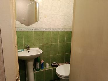 2 bedroom: 3 комнаты, 66 м², Нижний Джал (Джал-23) 105 серия, 2 этаж, Старый ремонт — 1