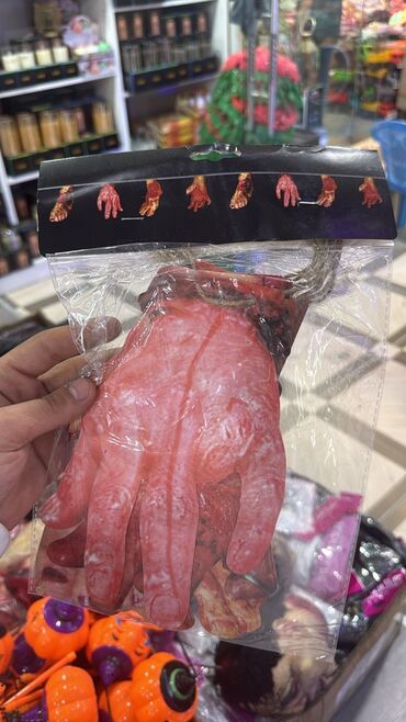 Oyuncaqlar: Halloven malları Geyimlər Dekorlar Aksesuarlar Qorxulu və maraqlı — 7