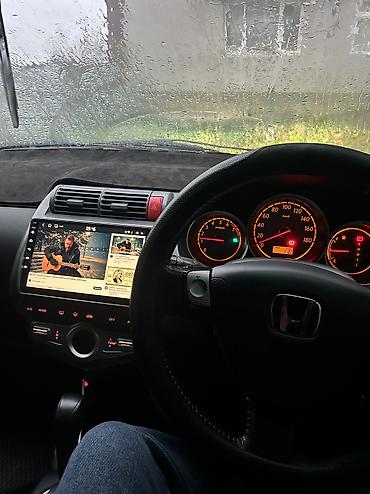 Honda: Honda Fit: 2004 г., 1.5 л, Автомат, Хэтчбэк — 8