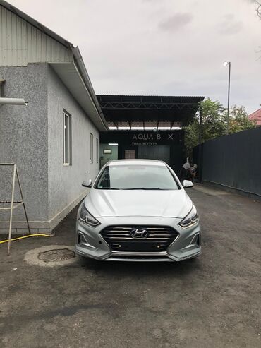 свежепригнанный: Hyundai Sonata: 2018 г., 2 л, Автомат, Газ, Седан