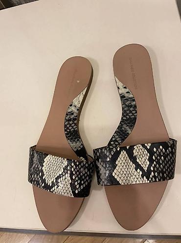 Босоножки, сандалии, шлепанцы: Женская обувь Много обуви Massimo Dutti - популярный бренд, в — 13