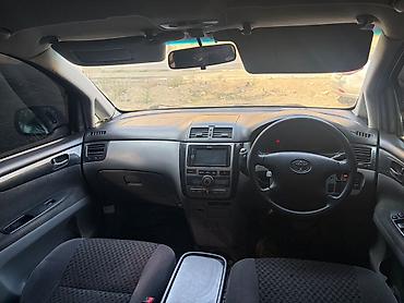 bmv 525: Toyota Ipsum: 2002 г., 2.4 л, Автомат, Бензин, Минивэн — 6