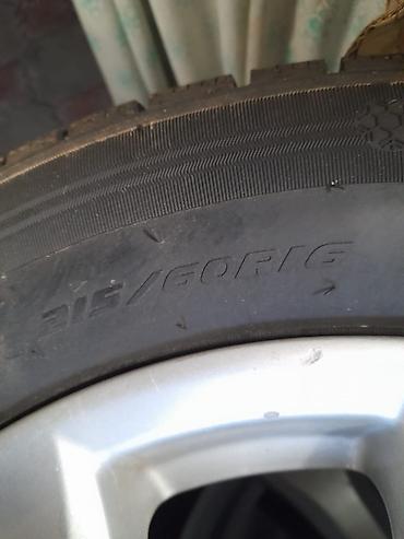 82 2: Комплект зимних шин на дисках Toyota - Размер шин: 215/60 R16 — 2