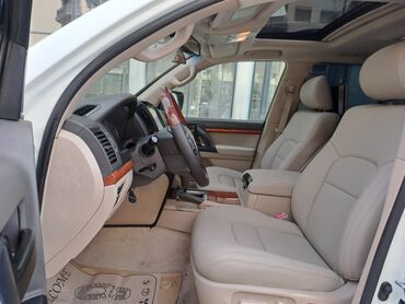 Toyota: Toyota Land Cruiser: 4 l | 2013 il — 15