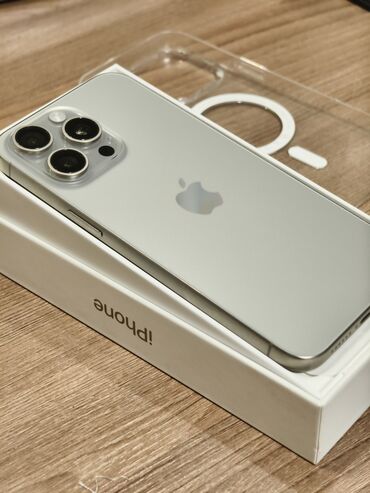 айфон э: IPhone 15 Pro Max, Колдонулган, 256 ГБ, Natural Titanium, Куту, 87 %