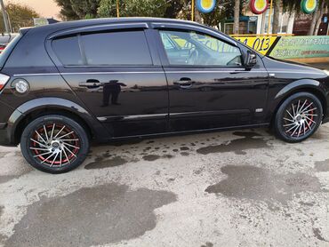 Opel: Opel Astra: 1.3 l | 2008 il 270000 km Hetçbek — 2