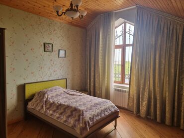 Bağ evlərinin kirayəsi: 250 kv. m, 7 otaqlı, Hovuzlu, Telefon, İnternet, Artezian quyusu — 10