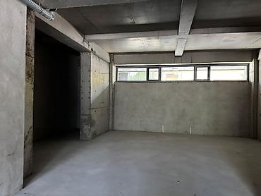 18: Сдаю The entire office: 130 м², В жилом комплексе, Без ремонта, 1 линия — 3