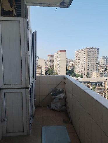 samaxinka evlerin qiymeti: Əhmədli, 3 otaqlı, Yeni tikili, m. Xalqlar Dostluğu, 120 kv. m — 6