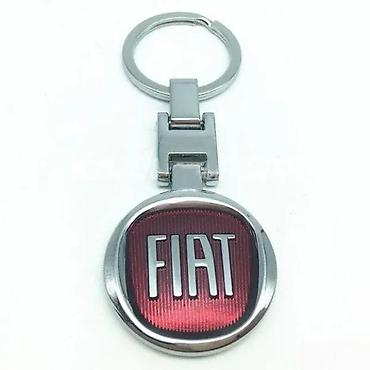 Transport: Metalni privezak Fiat. Auto privesci kao sa slike. ✨ . odlican — 1
