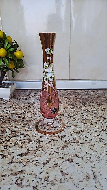 Bir vaza, Bogem şüşəsi